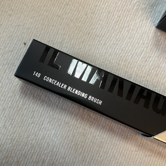 Foundation - Picture 5 of 9